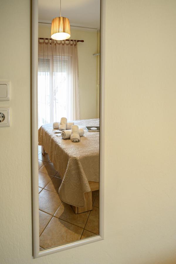 Yellow Fresh Apartment-City Center Alexandroúpolis Ngoại thất bức ảnh