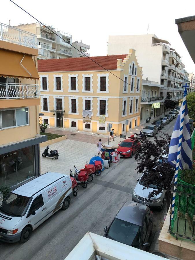 Yellow Fresh Apartment-City Center Alexandroúpolis Ngoại thất bức ảnh