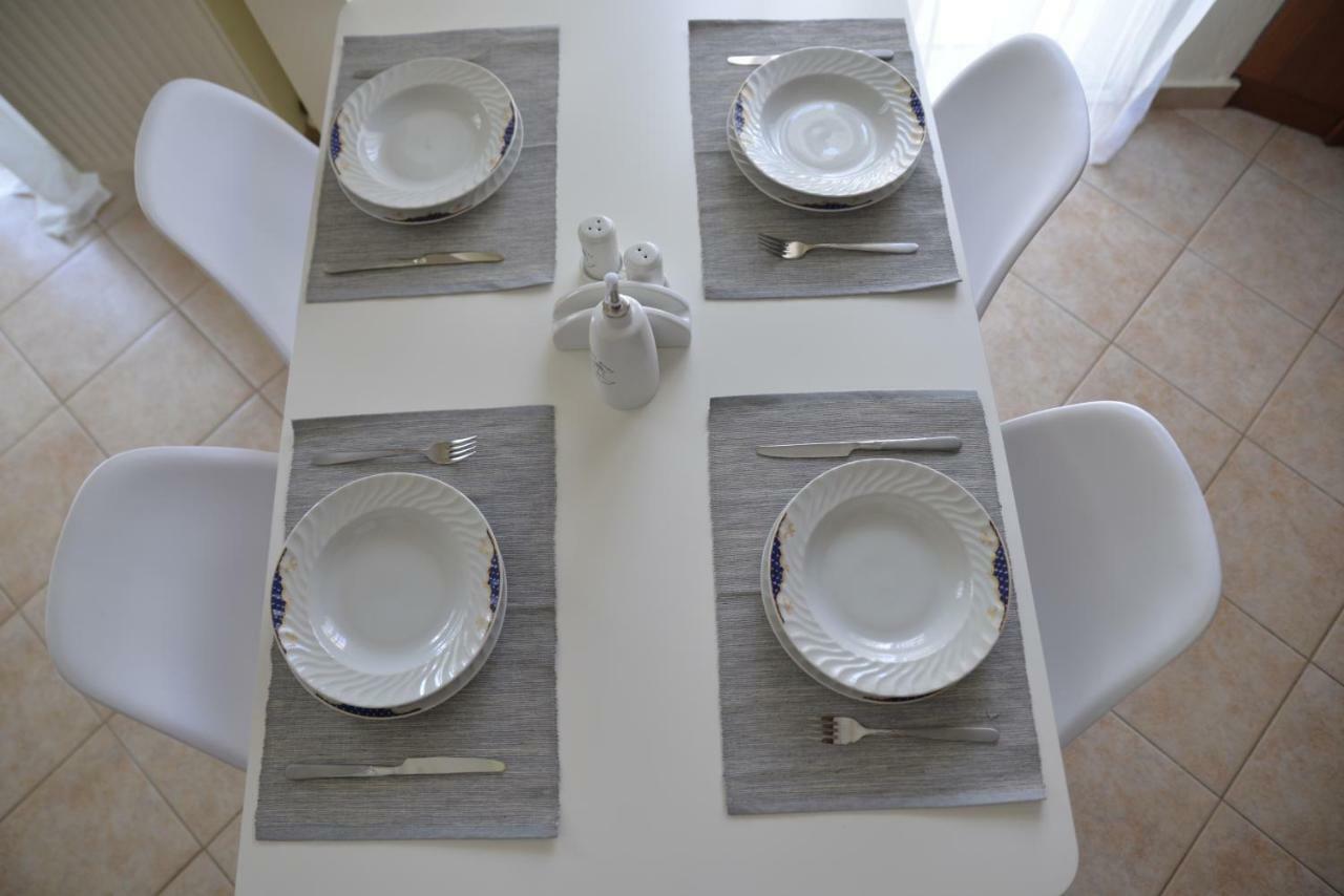 Yellow Fresh Apartment-City Center Alexandroúpolis Ngoại thất bức ảnh